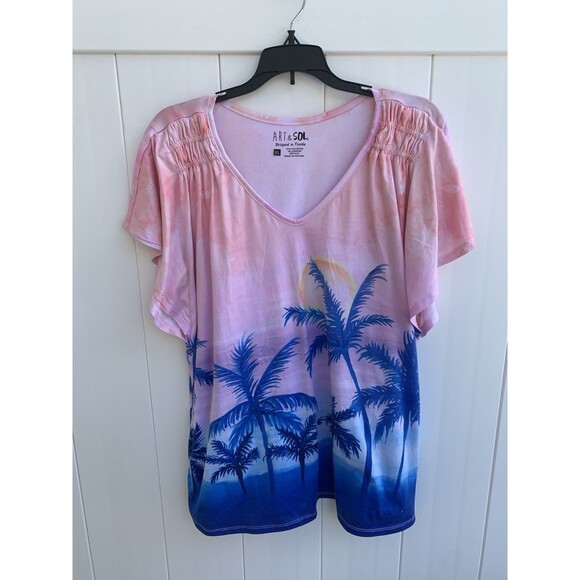 Art & Sol Tops - Art & Sol Womans Blouse Top Multicolor XL Floral Art Short Sleeve Round Neck